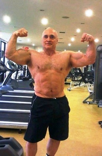 Ахмет Энунлу