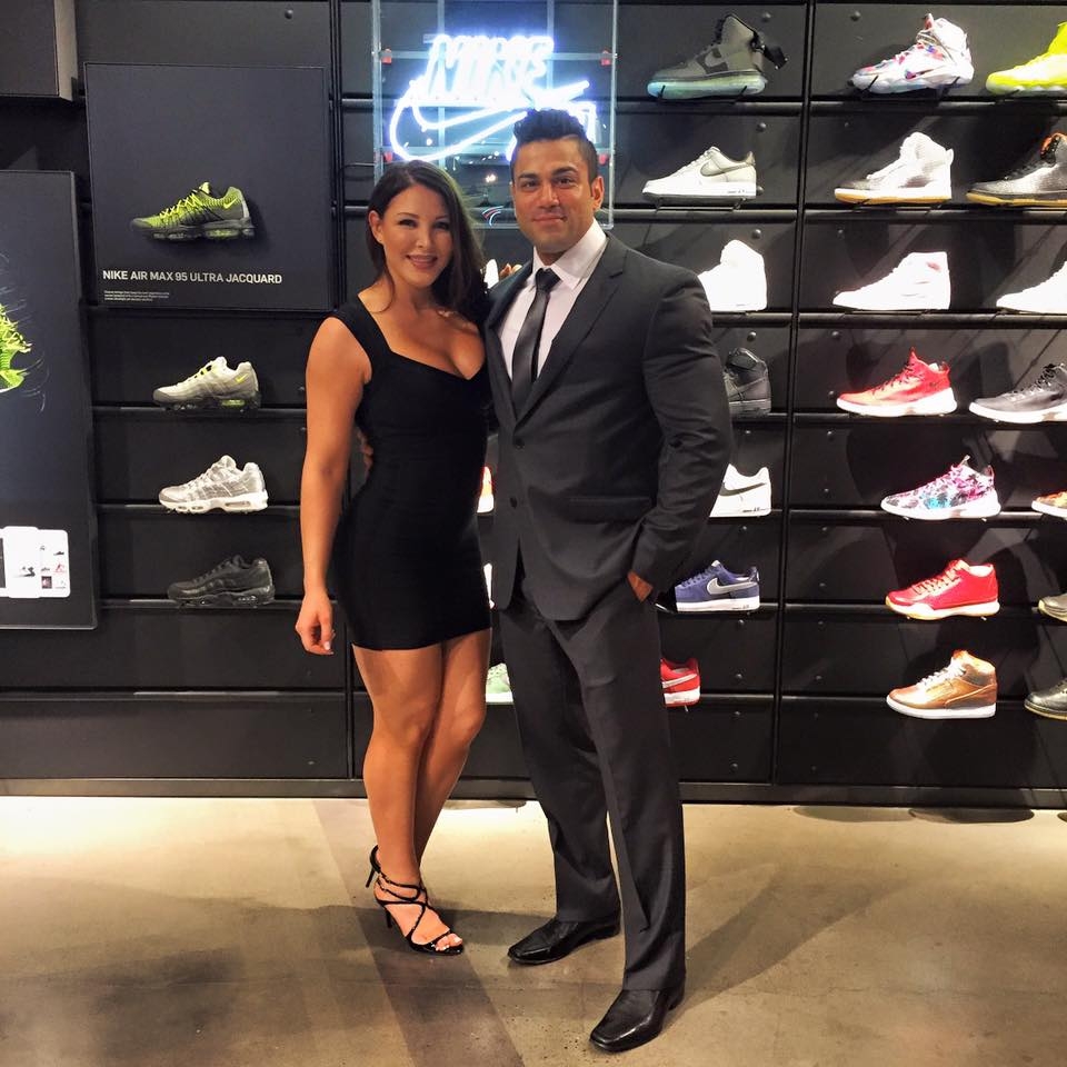 Эй Джей Шукори