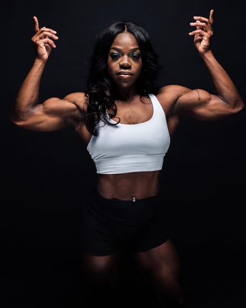 Эшли Линетт Джонс