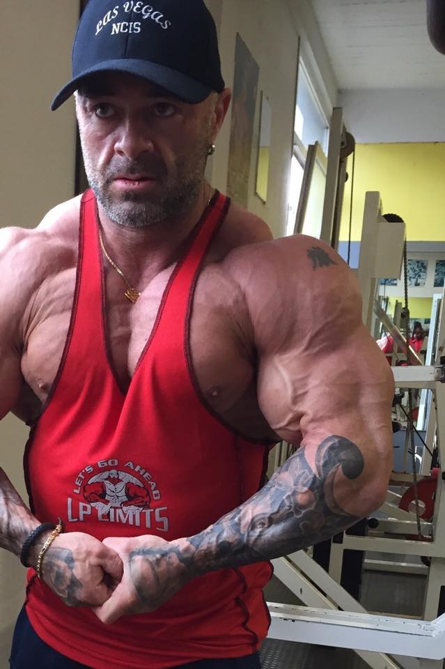 Патрик Остолани