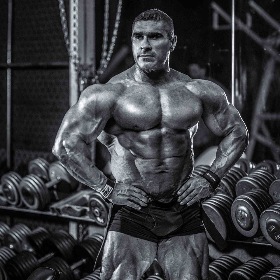 Питер Чикконе