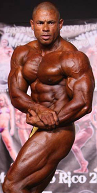 Милтон Мартинез