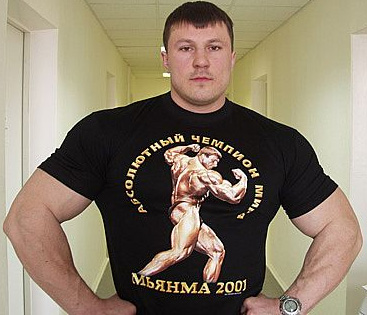 Олег Макшанцев