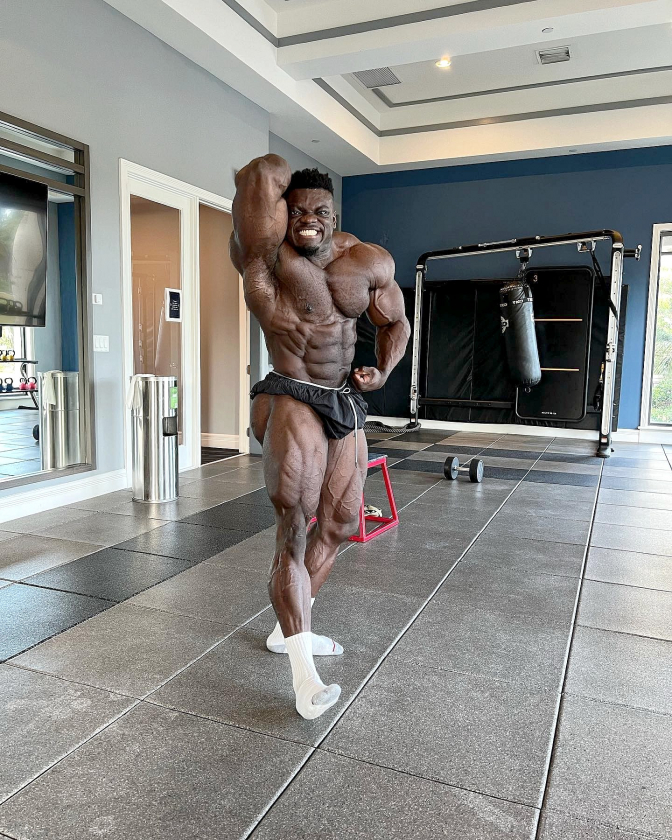 Блессинг Аводибу набрал 9 кг чистой мышечной массы