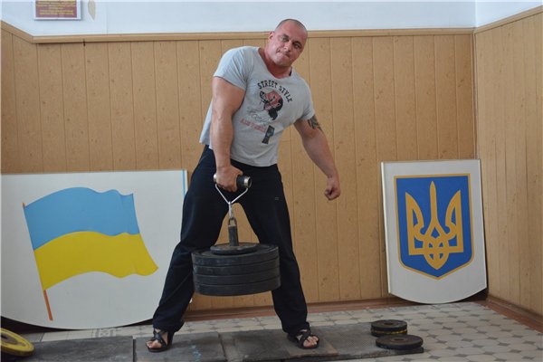 Днепродзержинск принял городской турнир по армлифтингу