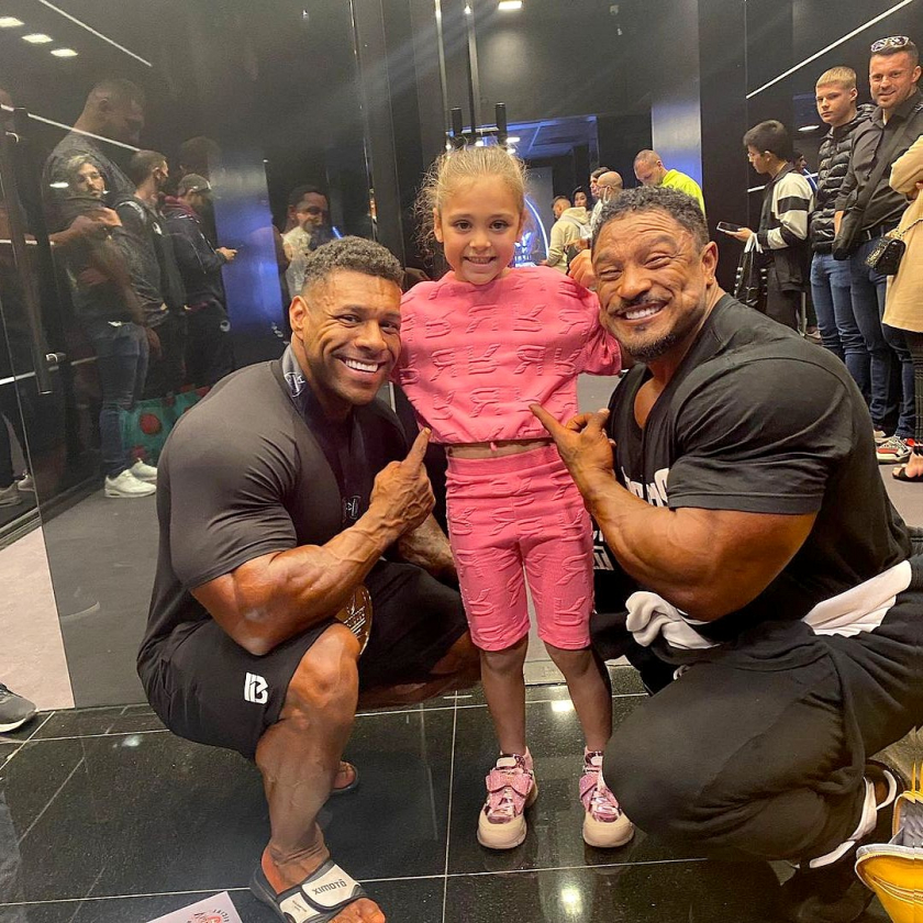 Натан Де Аша снова выиграл у Ролли Винклаара