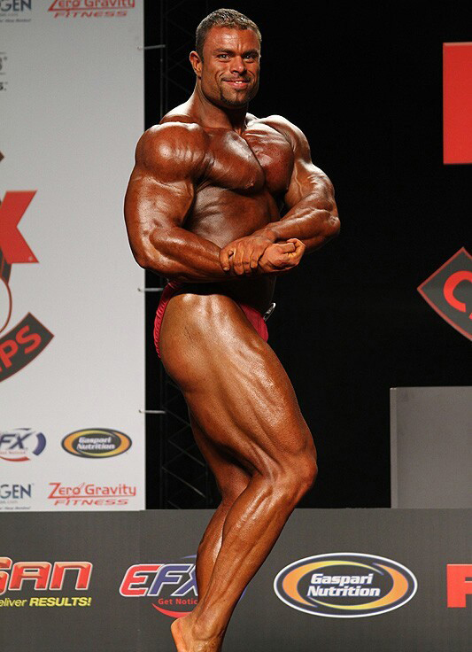 Дэниел Хилл