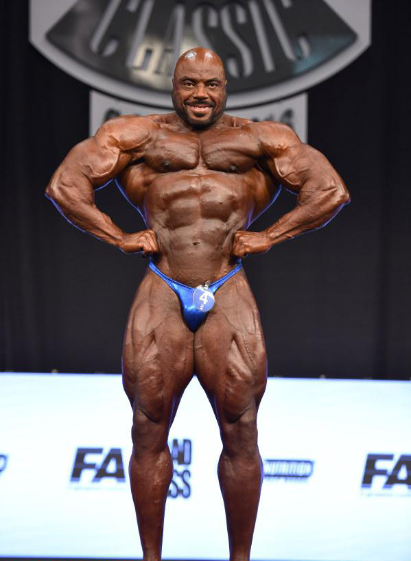 Тони Фримен