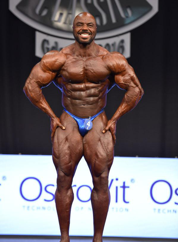 Тони Фримен