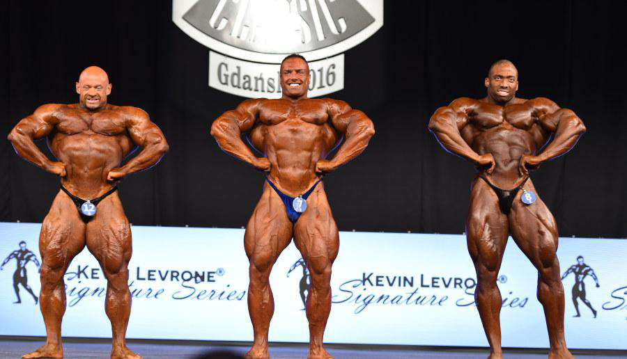 Седрик МакМиллан