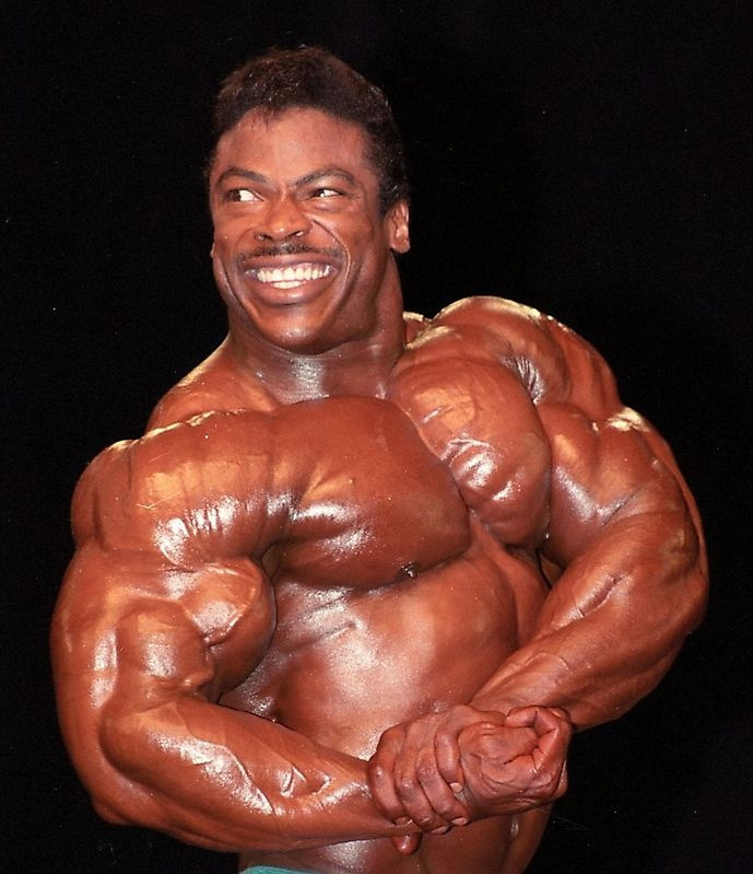 Аарон Бейкер