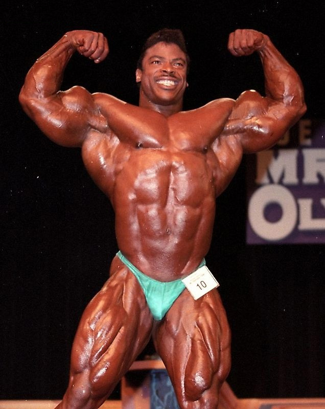 Аарон Бейкер