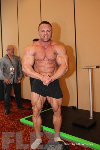 Аарон Кларк