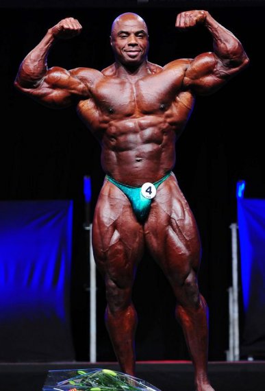 Тони Фримен