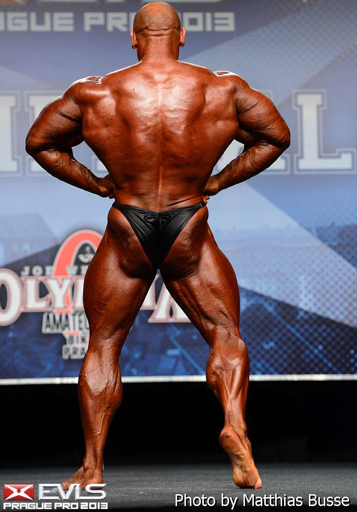 Роберт Бурнейка