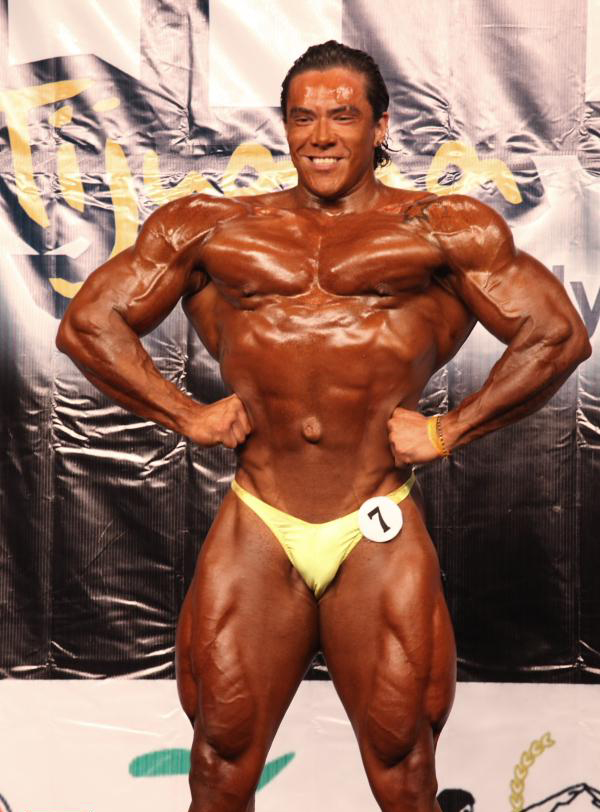 Альфредо Альварез